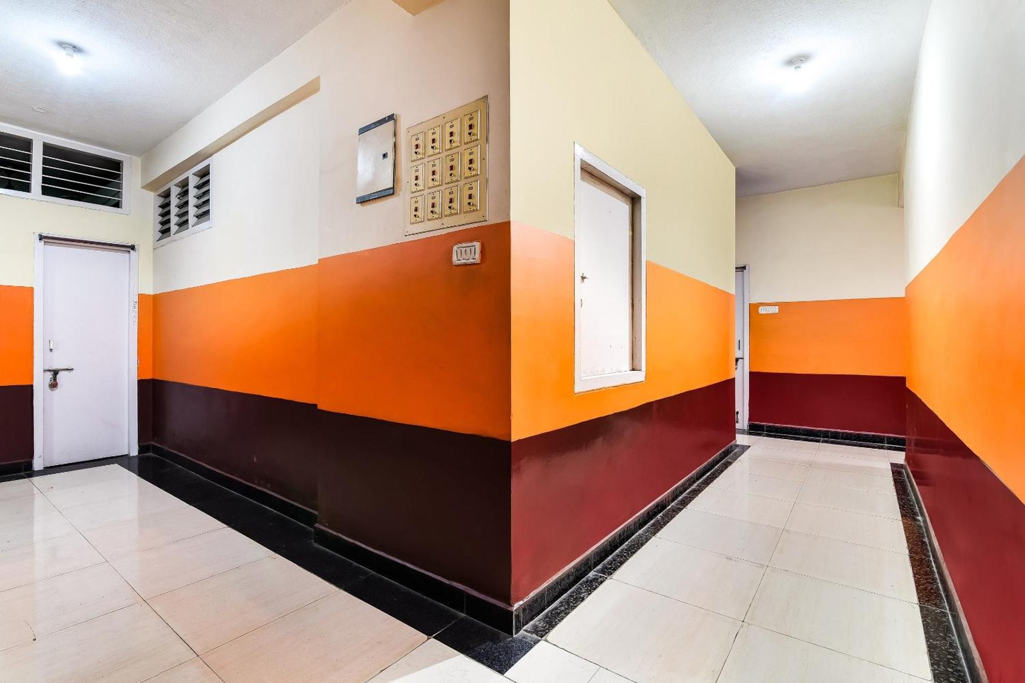 Hotel O Srinivasa Residency Lodge Tirupati Extérieur photo